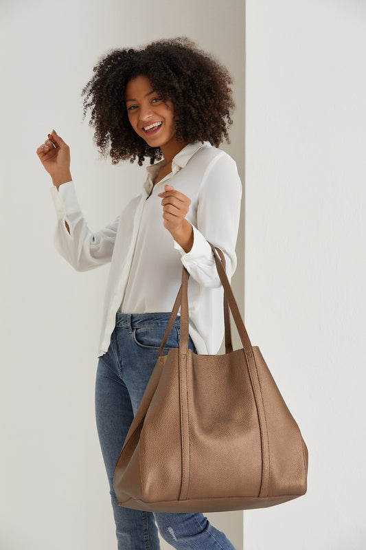 Vegan Leather Weekend Bag - Gold